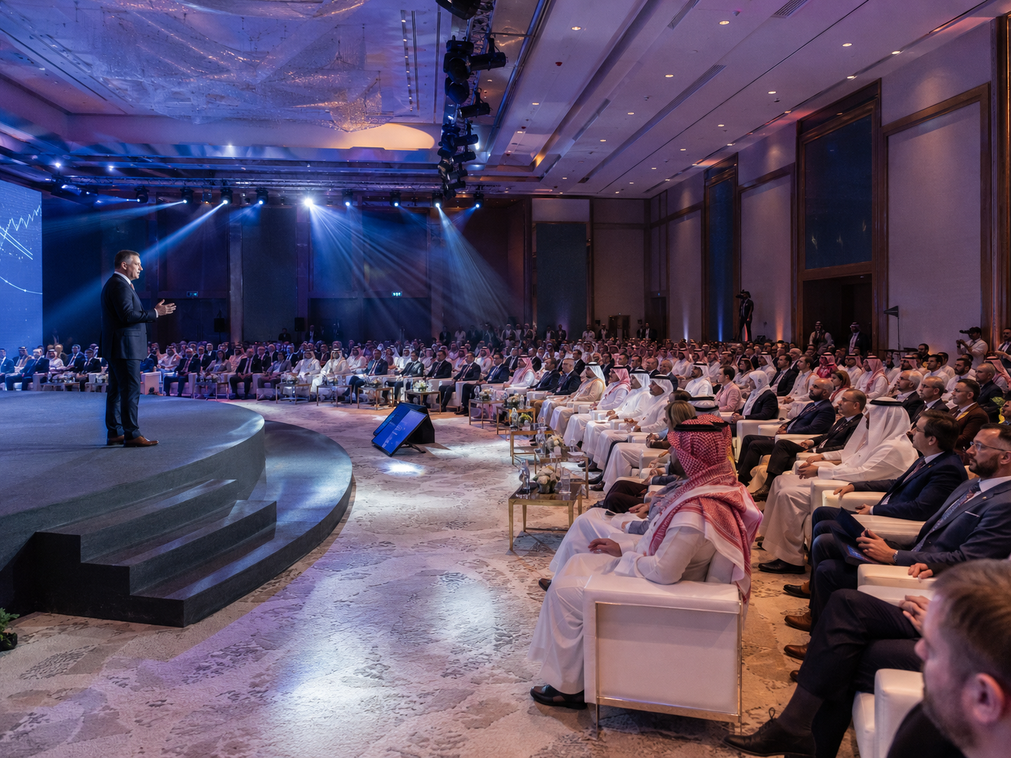 اجتماعات معهد الملك عبدالله للبحوث والاستشارات